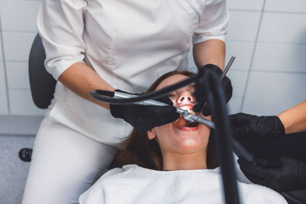 Best Emergency Tooth Extraction in El Lago, TX